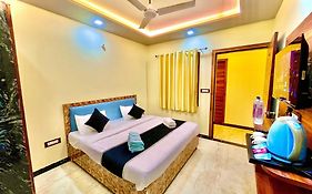 Hotel Agra Ys Taj Hotel